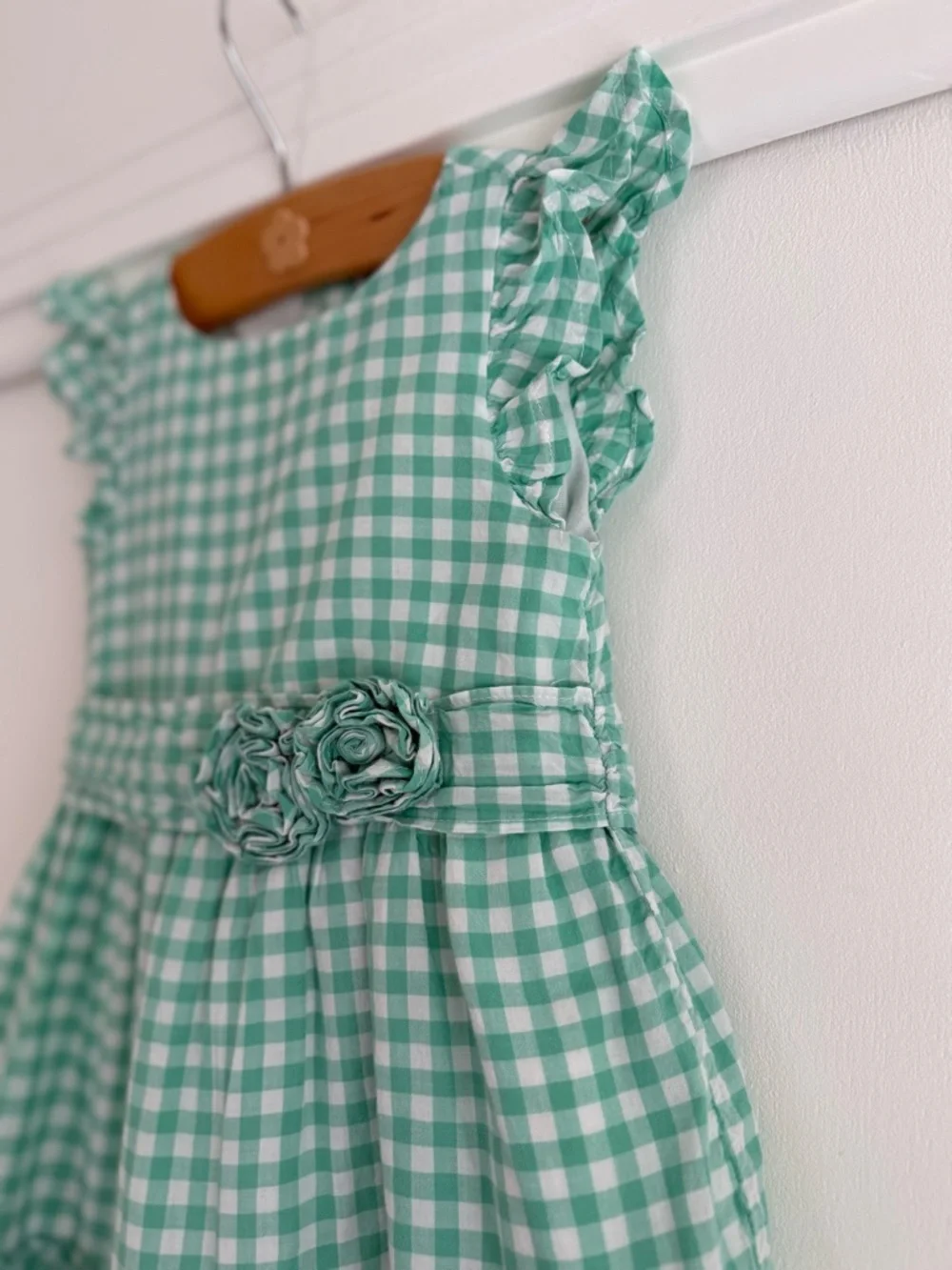 Chaps Toddler Girls 18M Green Gingham Dress Ruffle Hem Floral Detail - Picture 7 of 14